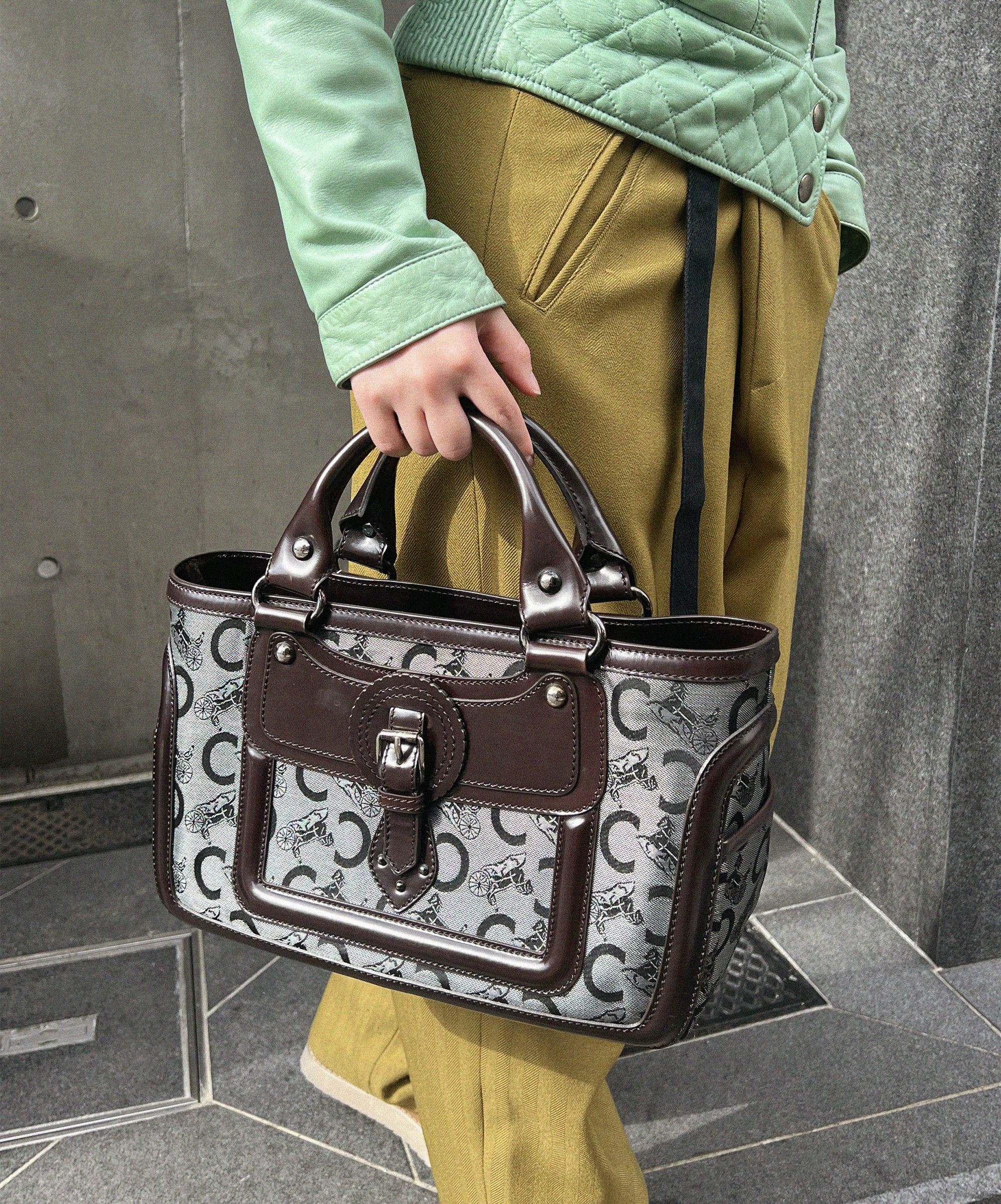 CELINE ブラウンレザー ハンドバッグ CELINE ハンドバッグ ブラウン レザー
